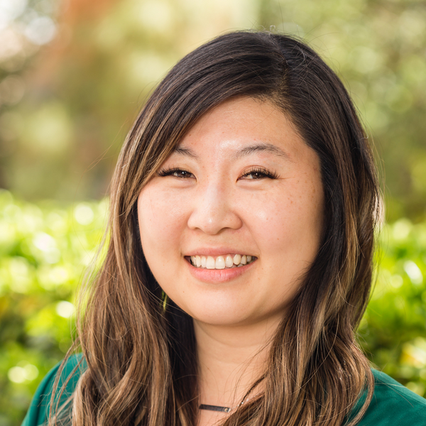 Photo of Elizabeth Kim