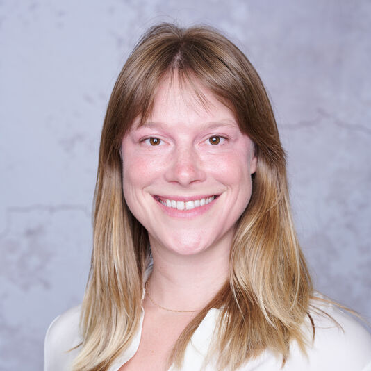Headshot of Kirsten Forseth